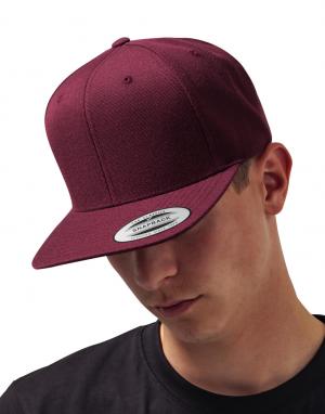 Classic Snapback Cap : Casquettes